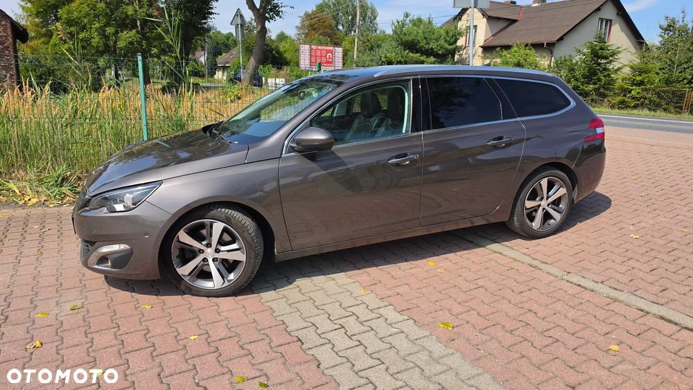 Peugeot 308 BlueHDi FAP 150 Stop & Start Allure - 28