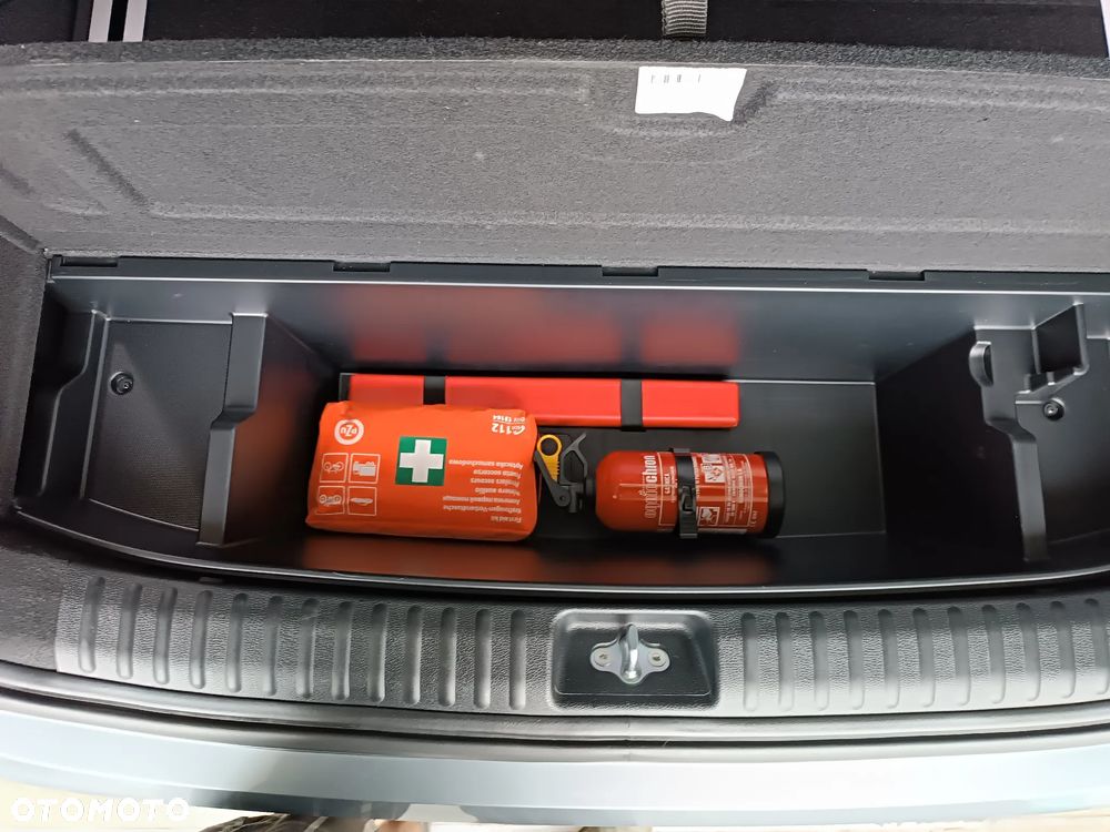 Kia Ceed 1.5 T-GDI L Business Line Plus DCT - 16