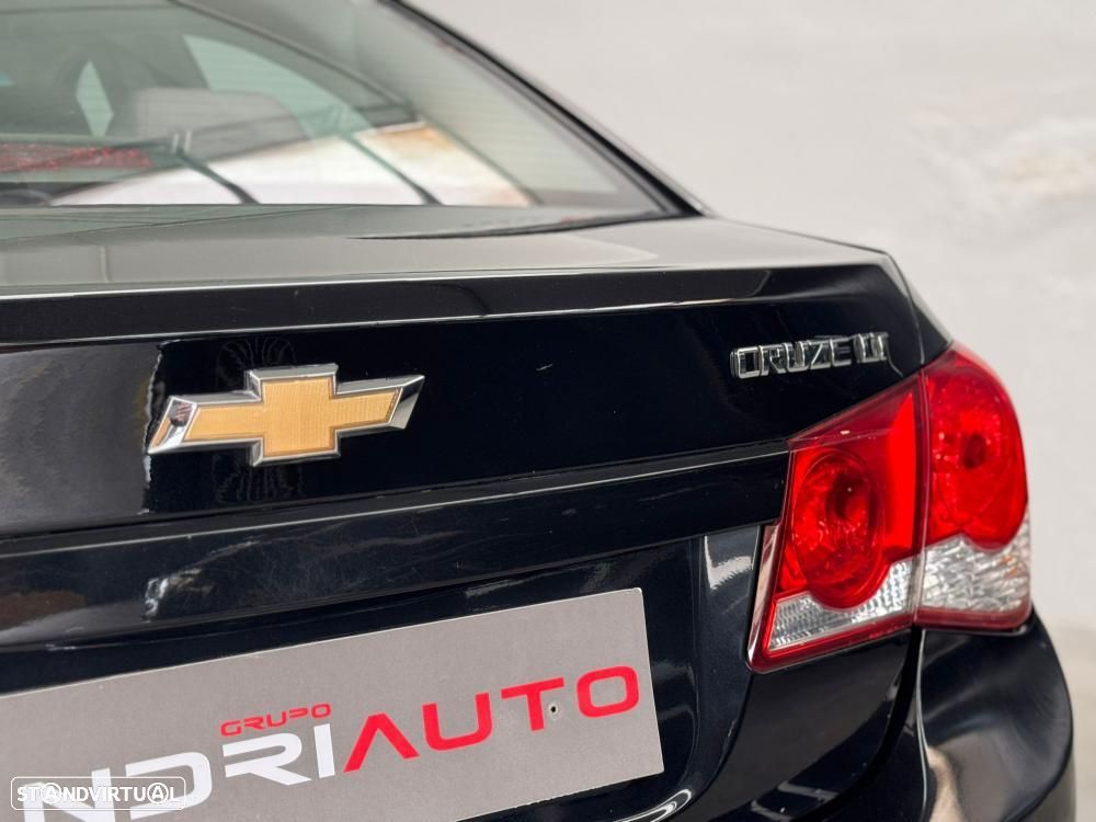 Chevrolet Cruze 2.0 VCDi LTZ EP - 11