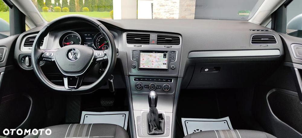 Volkswagen Golf 1.6 TDI BlueMotion Technology DSG Lounge - 19