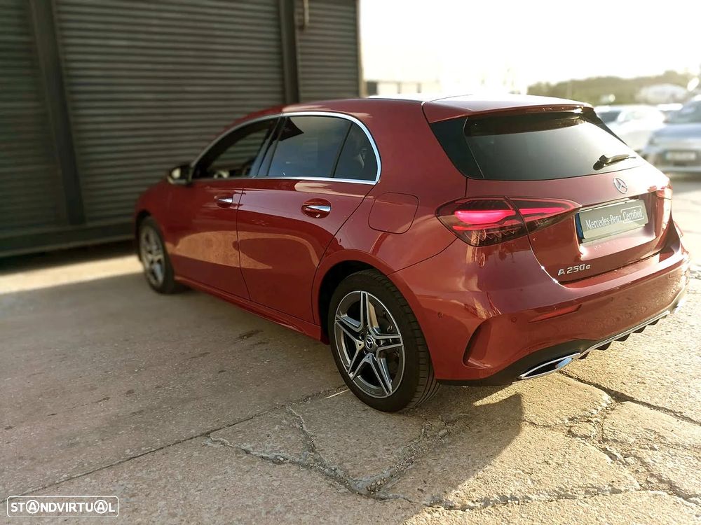 Mercedes-Benz A 250 e 8G-DCT AMG Line Advanced Plus - 10