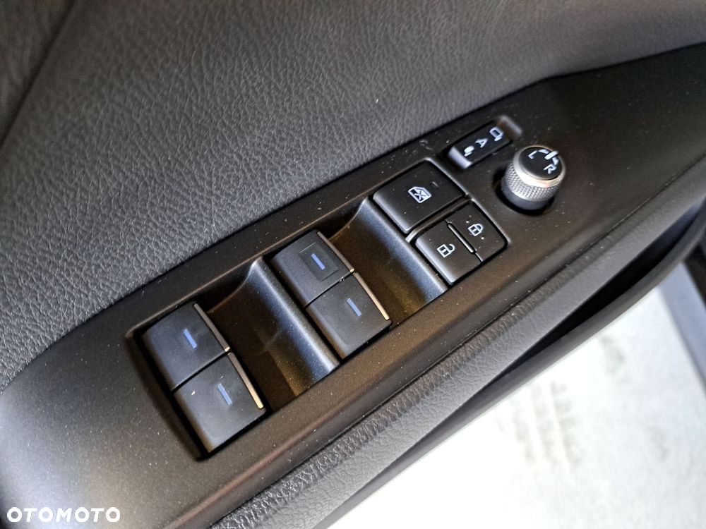 Toyota Camry 2.5 Hybrid Prestige CVT - 37