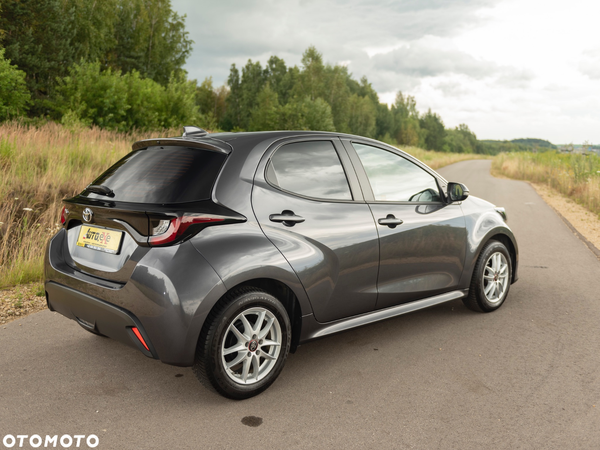 Toyota Yaris 1.5 Comfort - 5