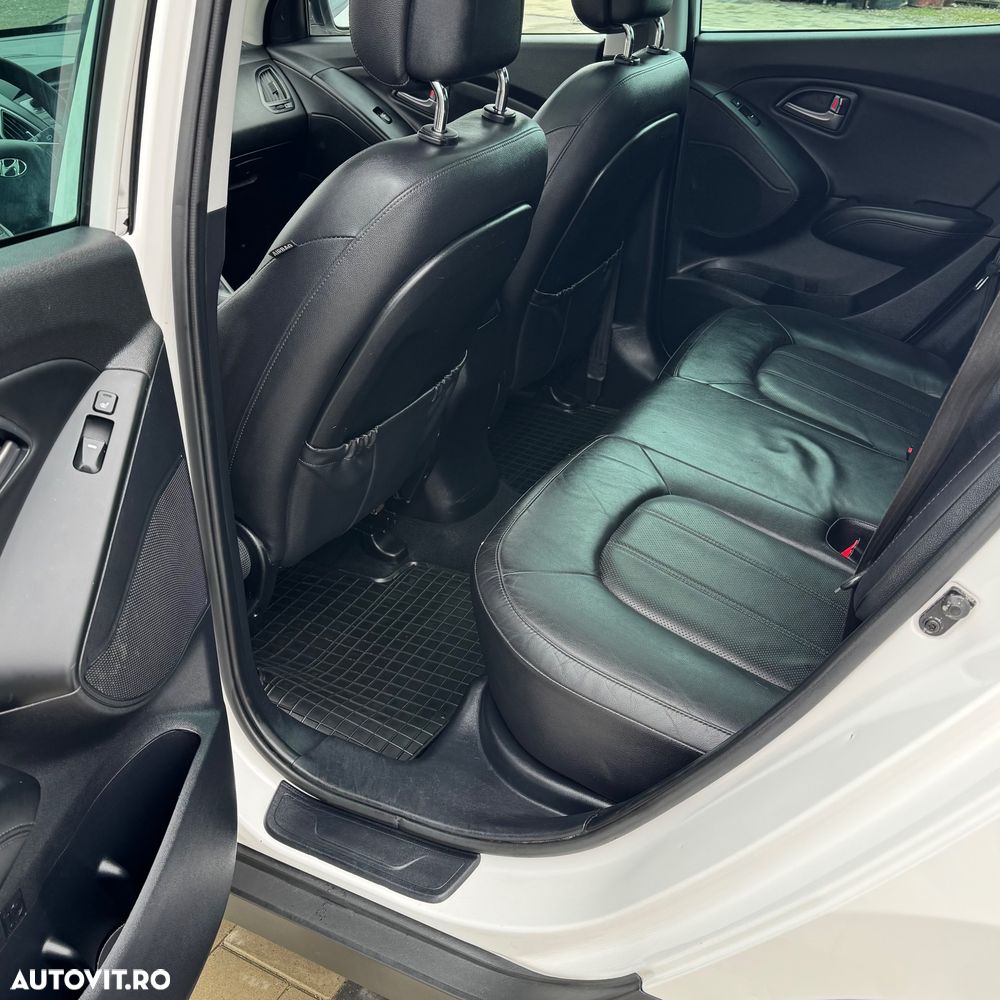 Hyundai ix35 - 10