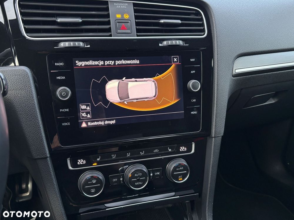 Volkswagen Golf GTI (BlueMotion Technology) DSG Performance - 19
