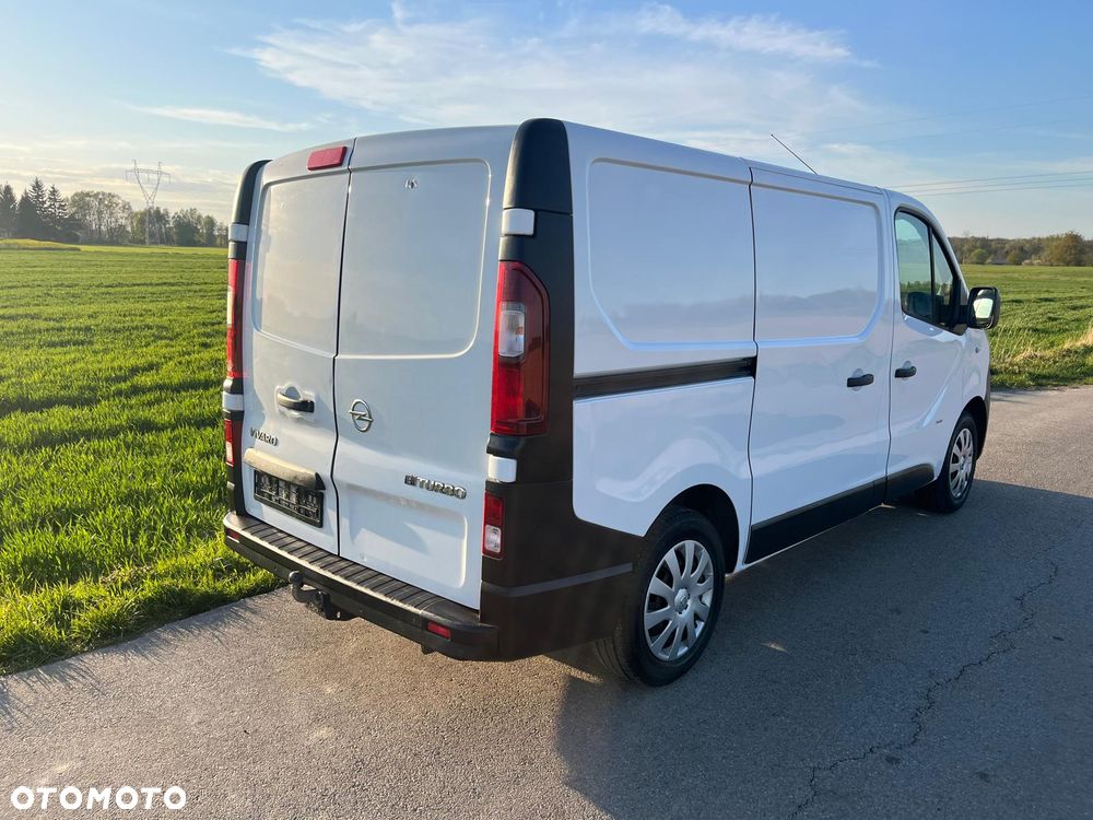 Opel Vivaro - 26