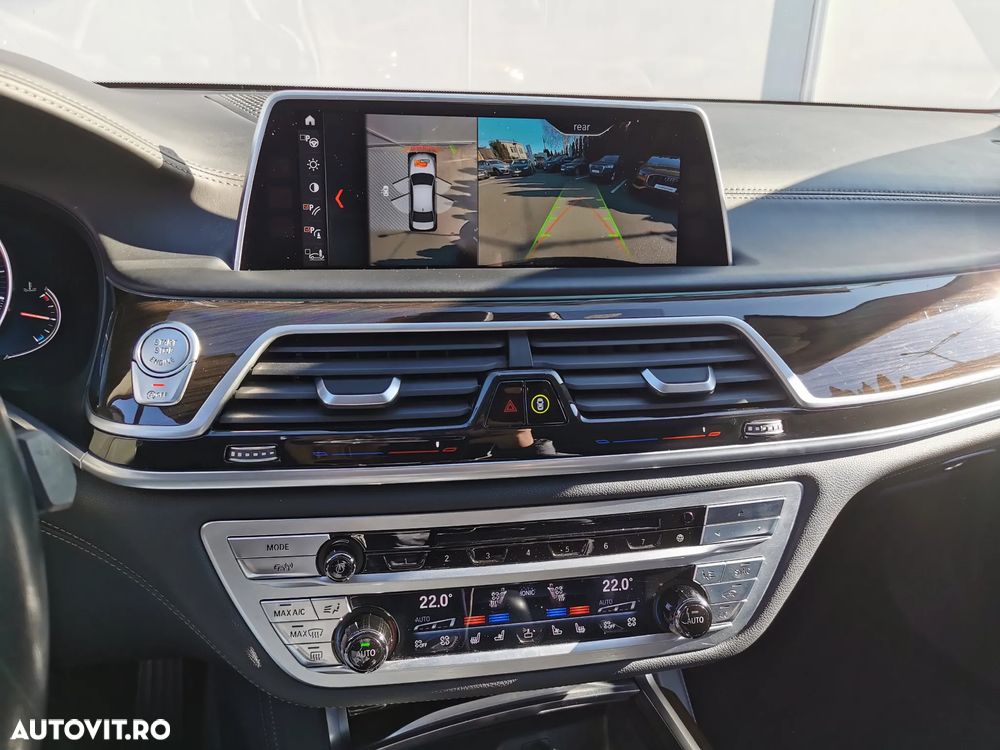 BMW Seria 7 750Ld xDrive - 27