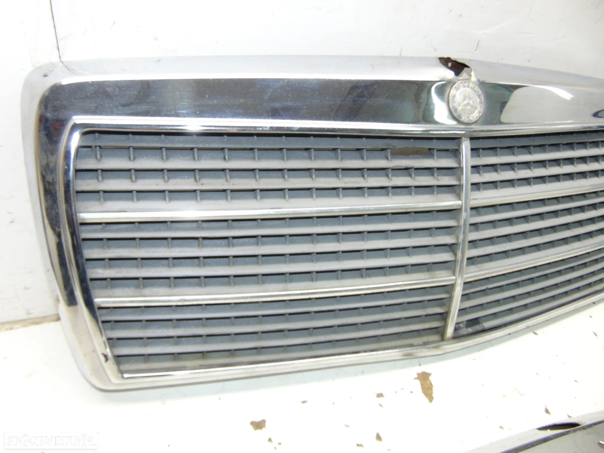 Mercedes 190/W201 grelha - 2