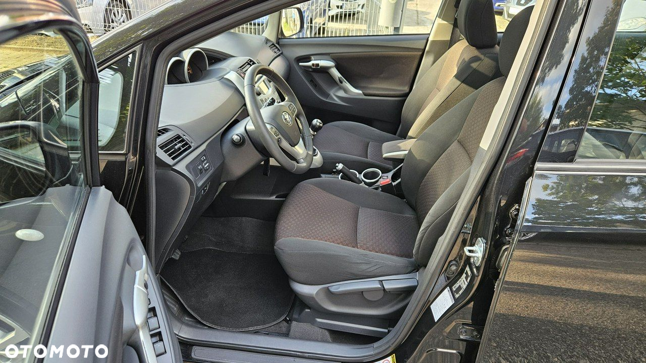 Toyota Verso 1.8 5-Sitzer Life - 21