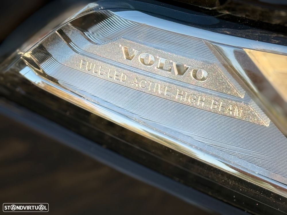 Volvo XC 90 2.0 D5 Inscription AWD - 6