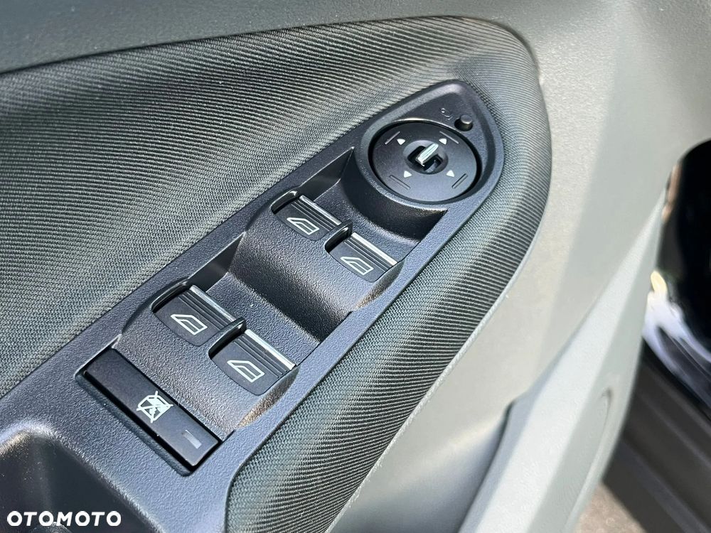 Ford C-MAX 1.6 TDCi Start-Stop-System SYNC Edition - 26