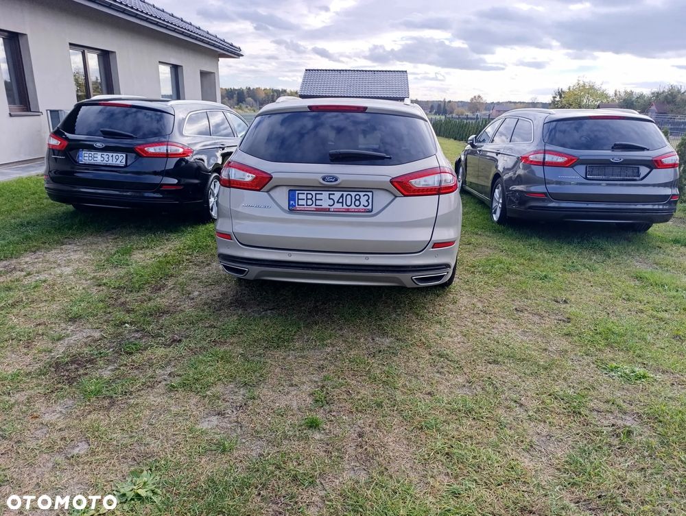 Ford Mondeo 2.0 EcoBlue Titanium - 24