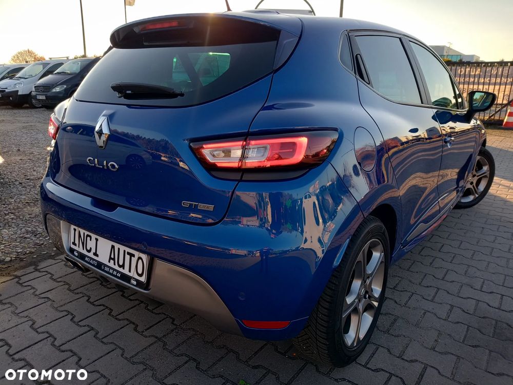 Renault Clio - 4