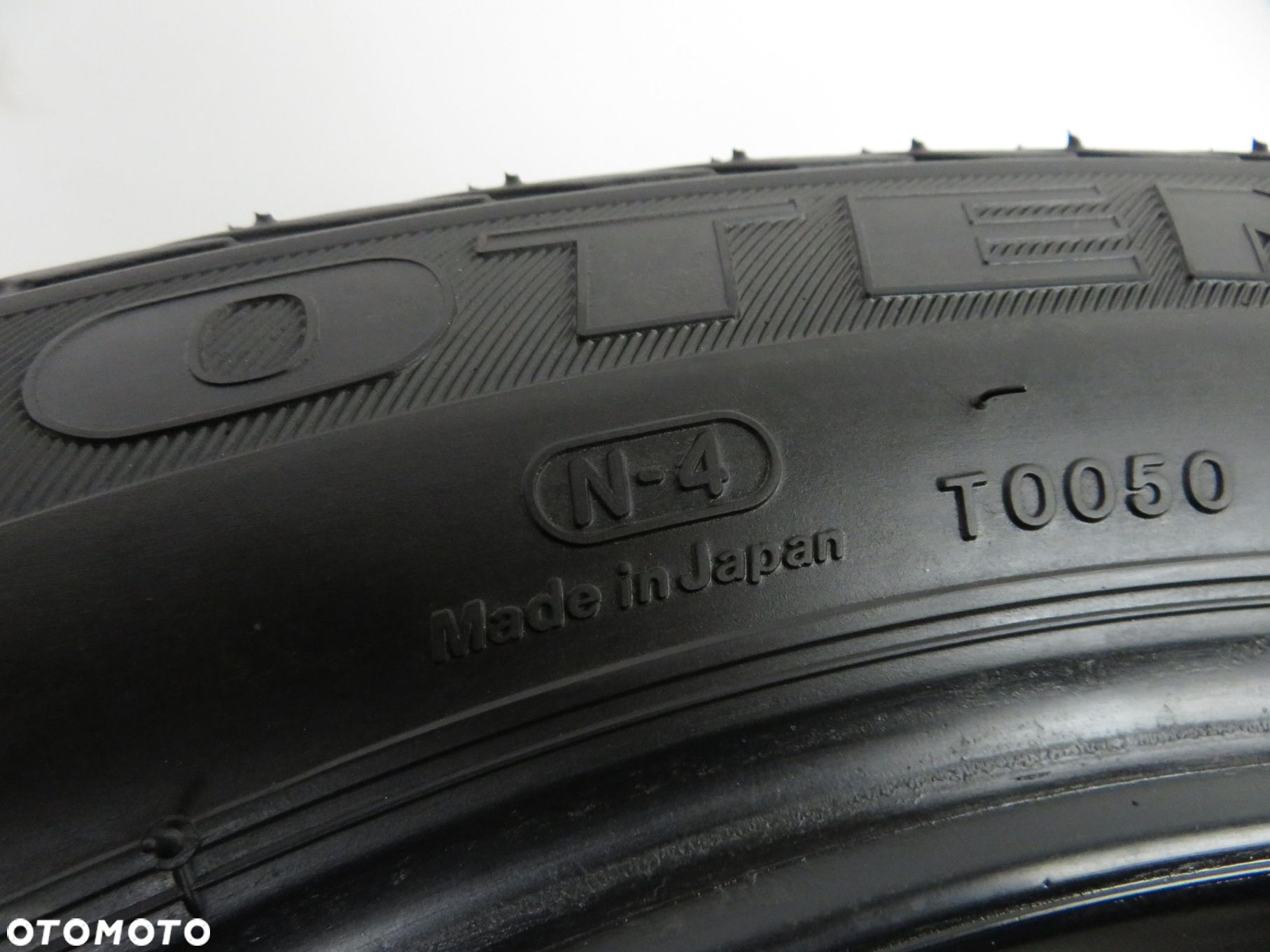2x 255/40R17 ZR17 OPONY LETNIE Bridgestone Potenza S-02A 94Y N-4 - 2