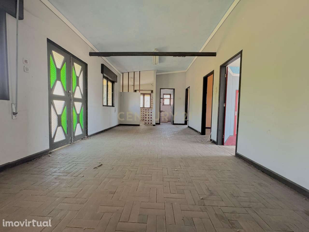 Moradia com 4 quartos, 3 armazéns e muito potencial em Freamunde, Paço - Grande imagem: 4/29