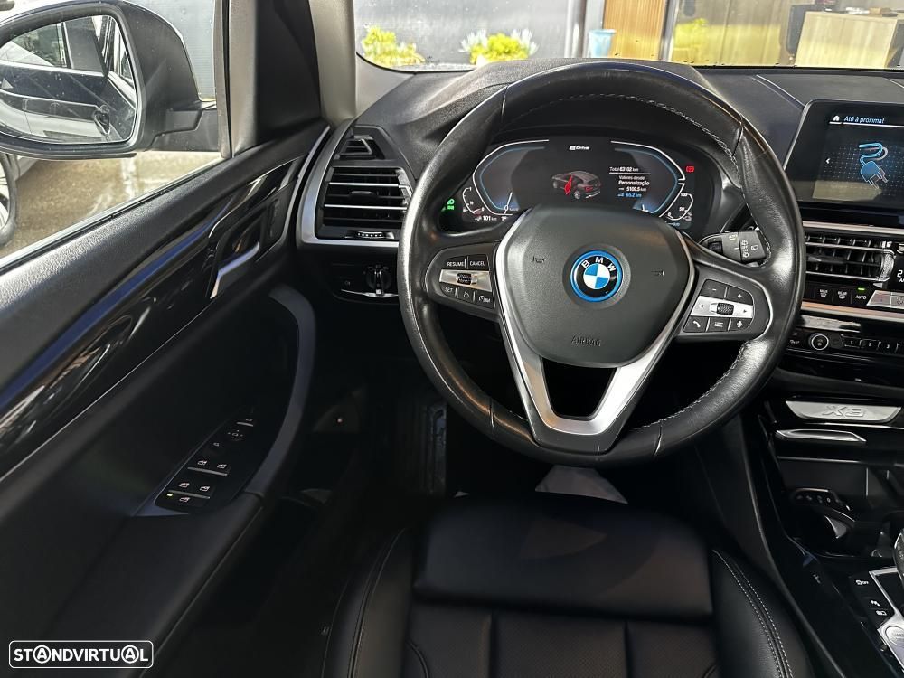 BMW X3 30 e xDrive xLine - 22
