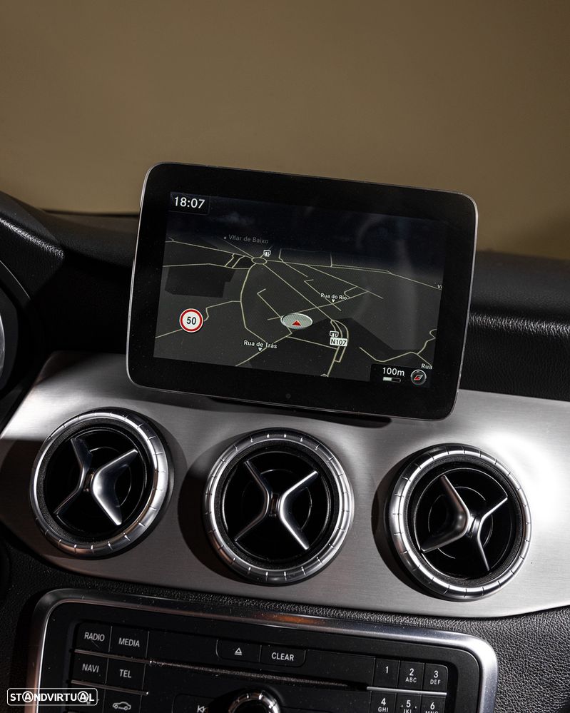 Mercedes-Benz CLA 45 AMG 4Matic Speedshift 7G-DCT Night Edition - 27