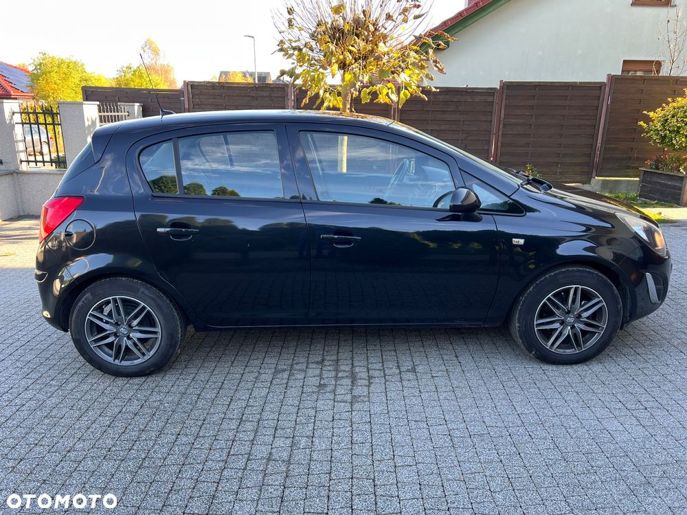Opel Corsa - 11