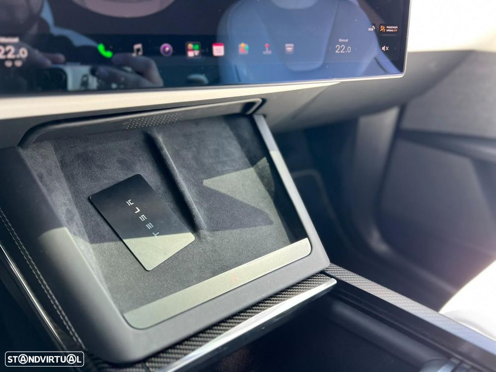 Tesla Model X Plaid AWD - 21