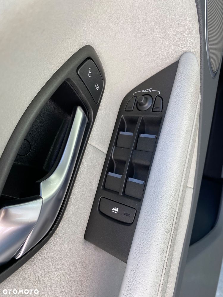 Land Rover Range Rover Evoque 2.0TD4 Pure - 28