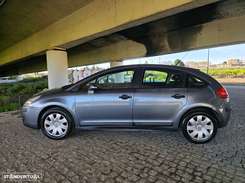 Citroën C4 1.4 16V SX - 21
