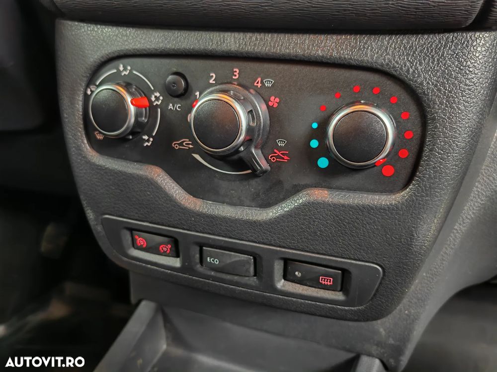 Dacia Lodgy 1.5 dCi Stepway - 18