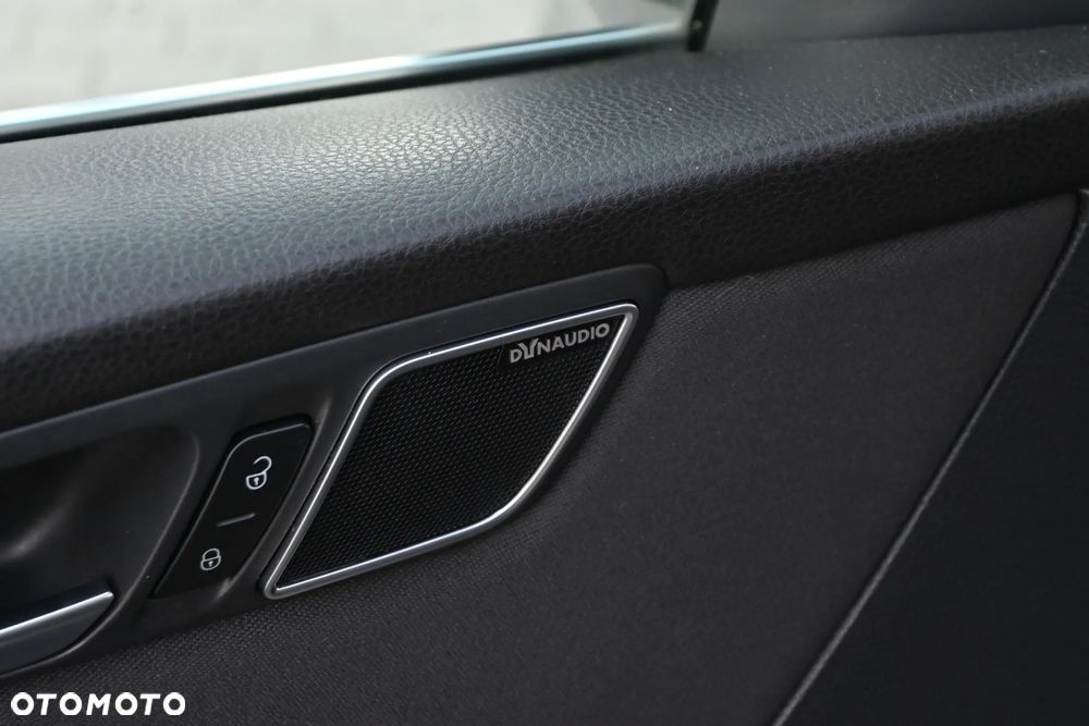 Volkswagen Sharan 2.0 TSI DSG Highline - 32