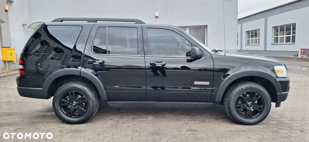 Ford Explorer 4.0 4WD - 35