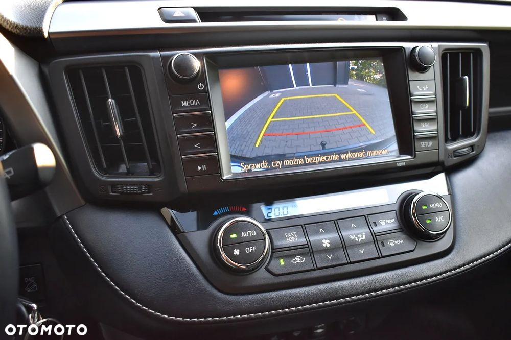 Toyota RAV4 - 26