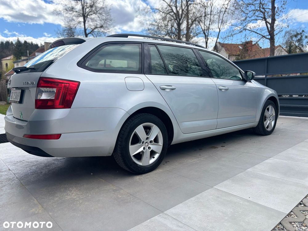 Skoda Octavia 1.6 TDI Ambition - 5