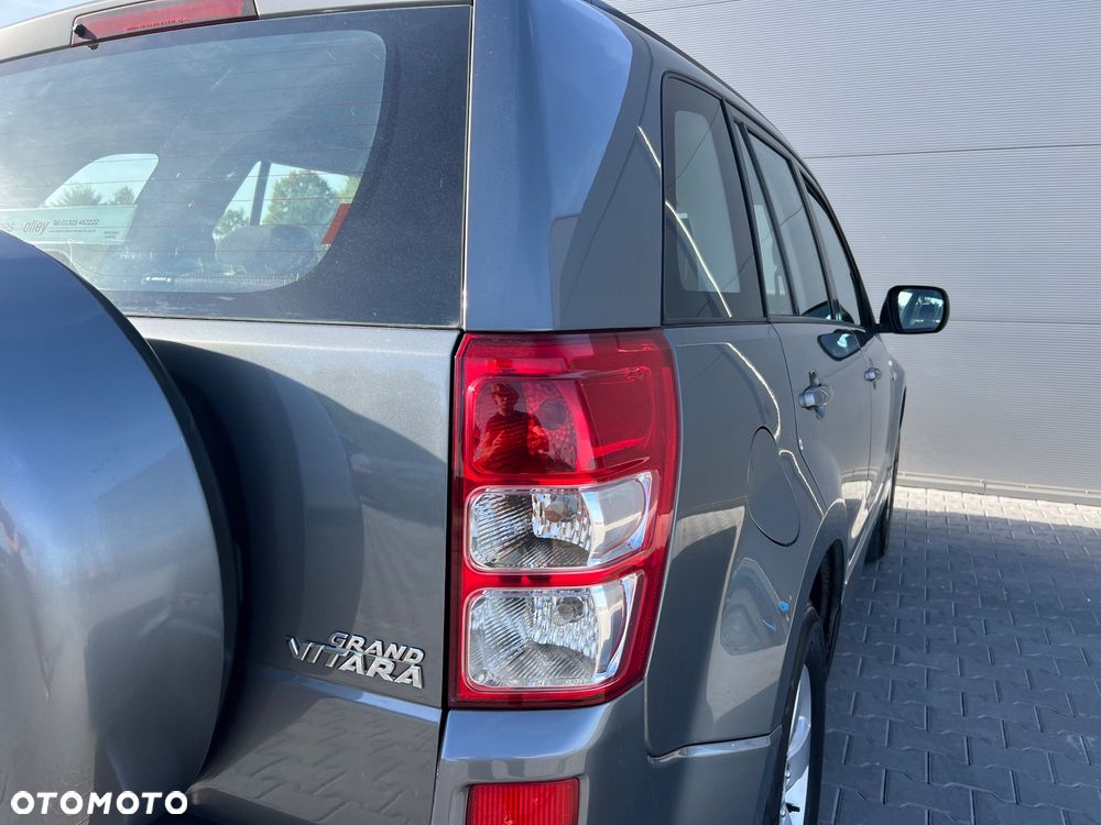 Suzuki Grand Vitara 1.9 DDiS Premium - 14