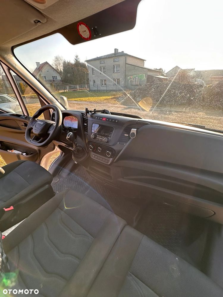 Iveco Daily 35C14 - 9