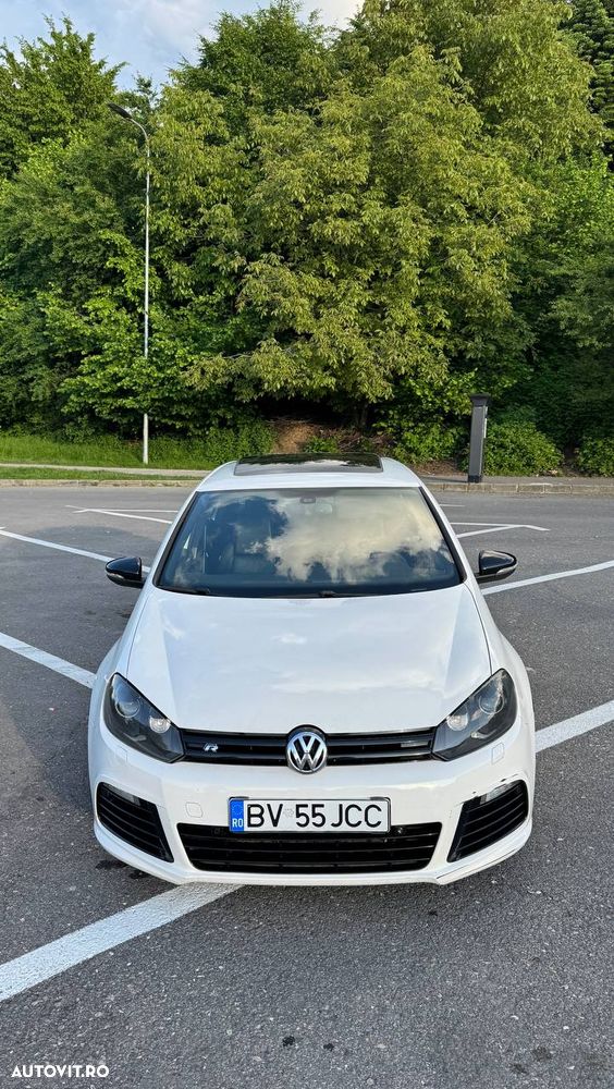 Volkswagen Golf R 2.0 TSI Motion DSG - 4