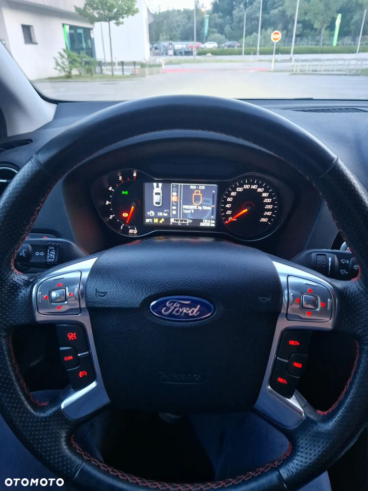 Ford Mondeo 2.2 TDCi Titanium S - 9