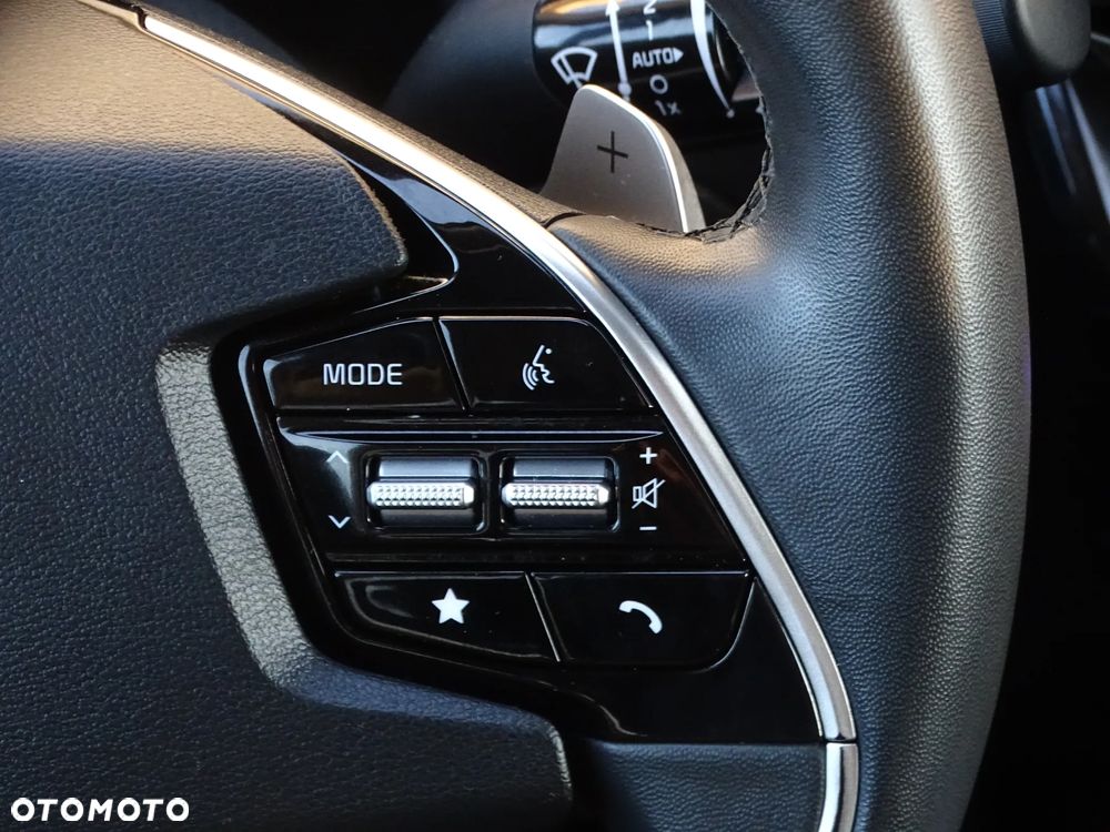 Kia Niro 1.6 GDI Hybrid L - 16