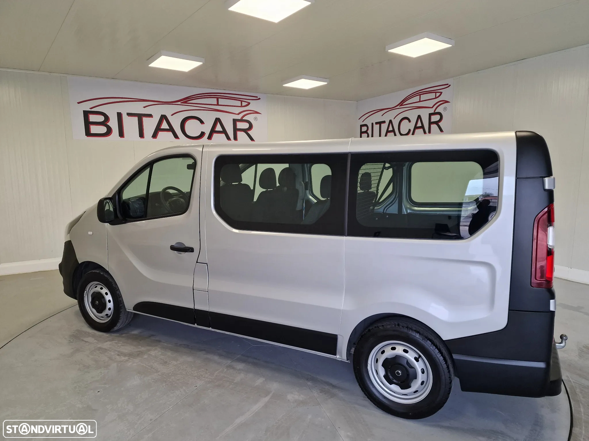 Opel VIVARO COMBI 1.6 CDTI L1H1 APENAS 28.000KMS - 22