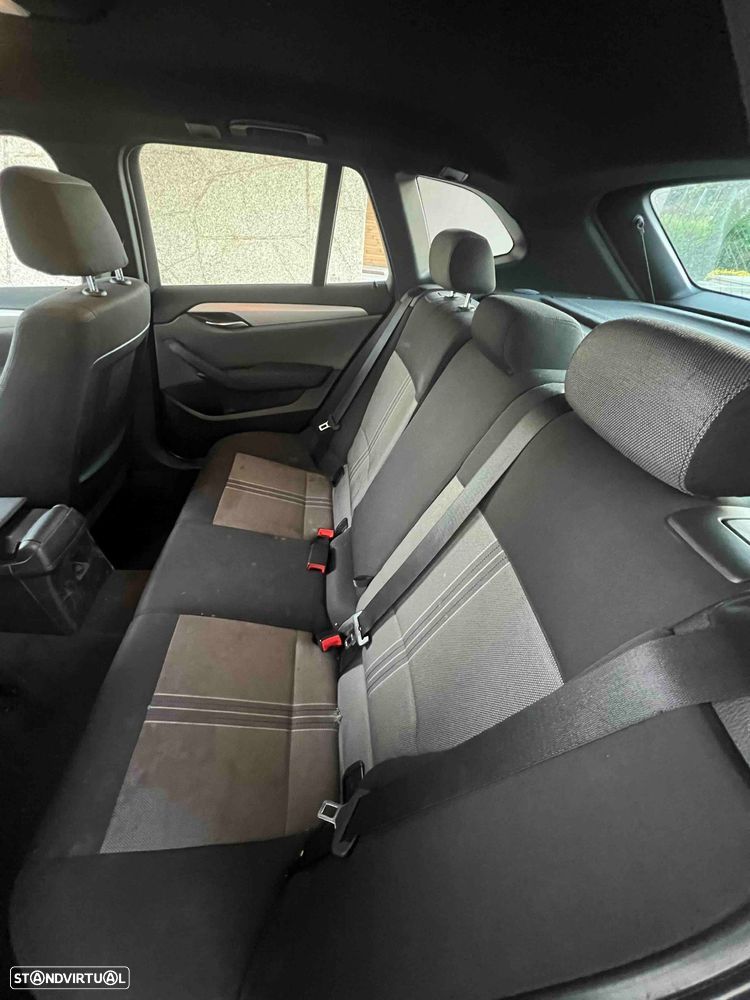 BMW X1 20 d sDrive - 8