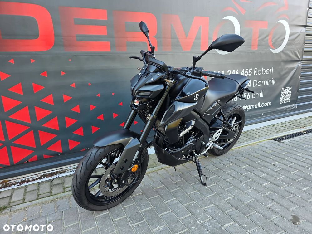 Yamaha MT - 28