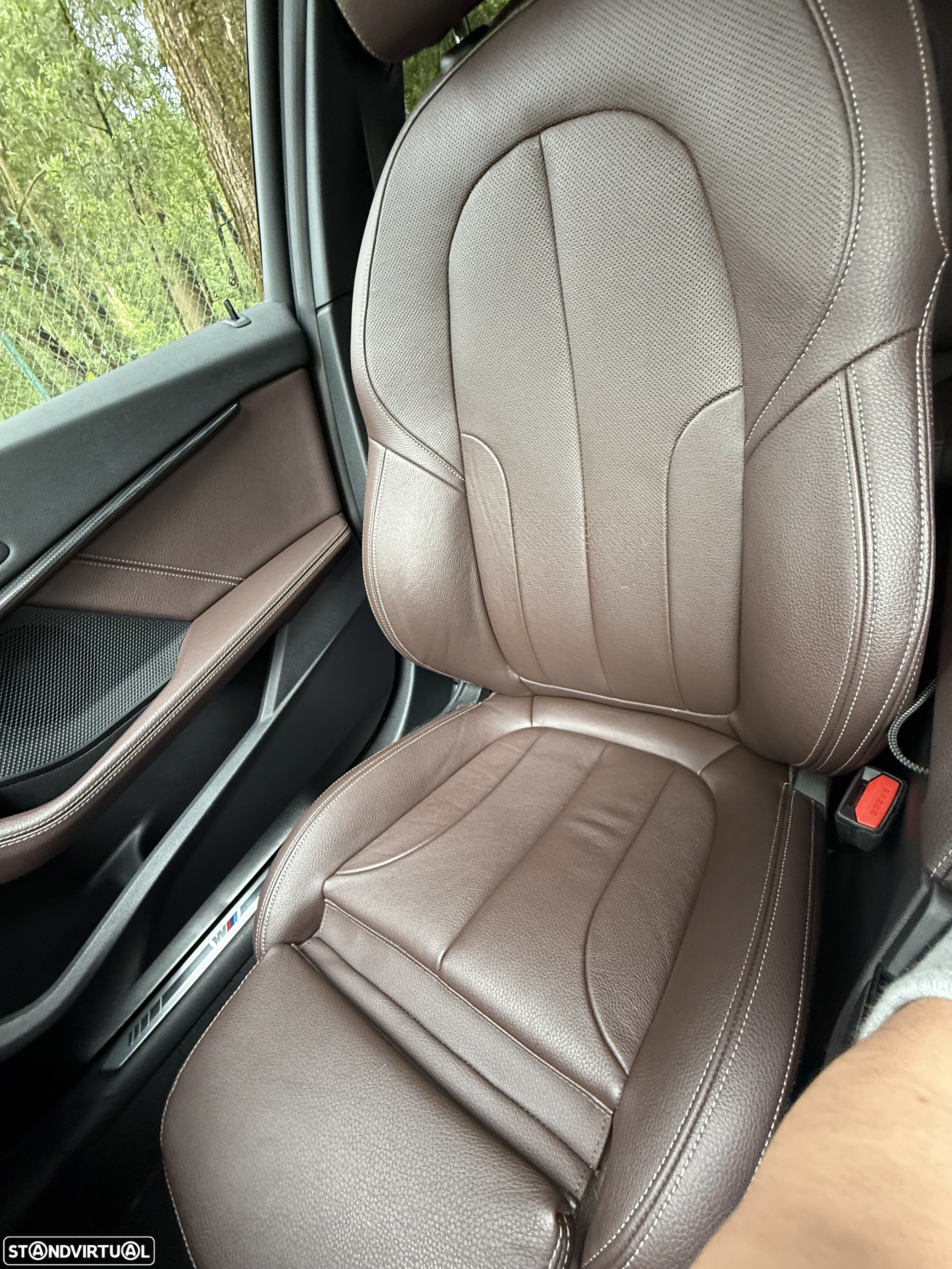 BMW 118 i Pack Desportivo M Auto - 42