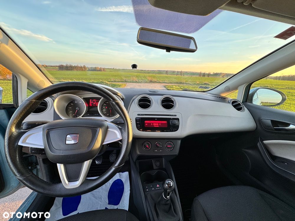 Seat Ibiza SC 1.6 16V Style - 10