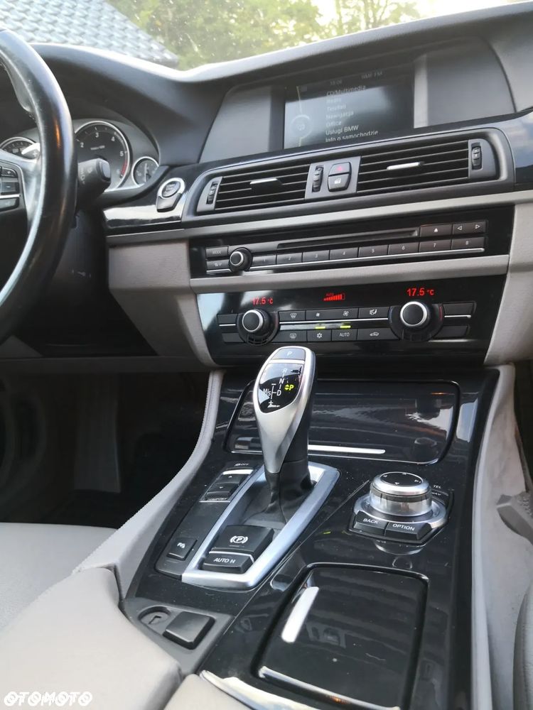 BMW Seria 5 520d - 16