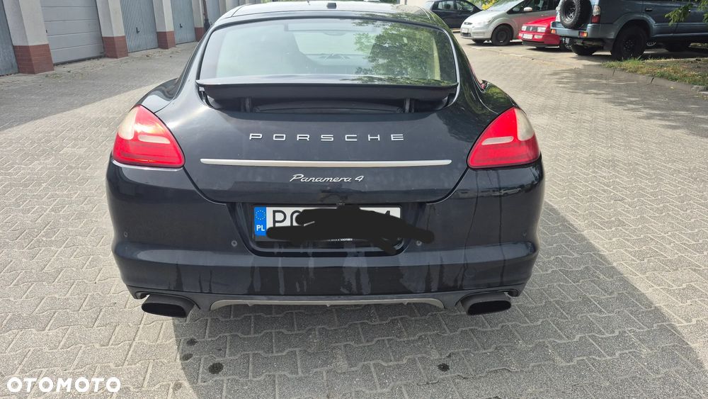 Porsche Panamera 4 PDK Platinum Edition - 6