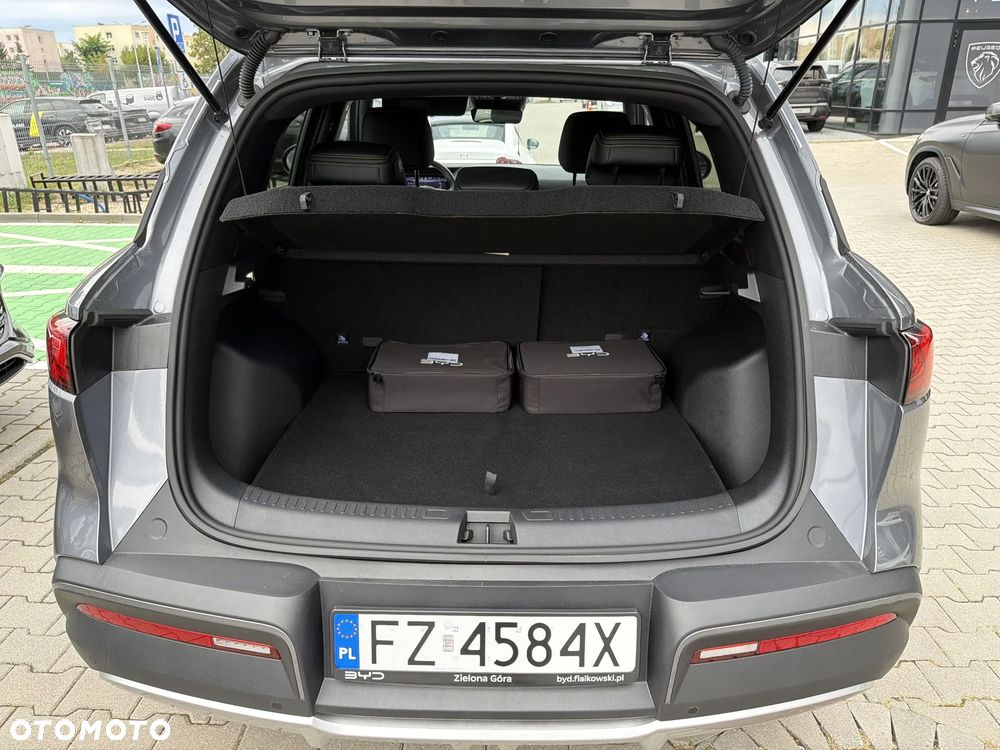 BYD Atto 2 DM-i Active - 12
