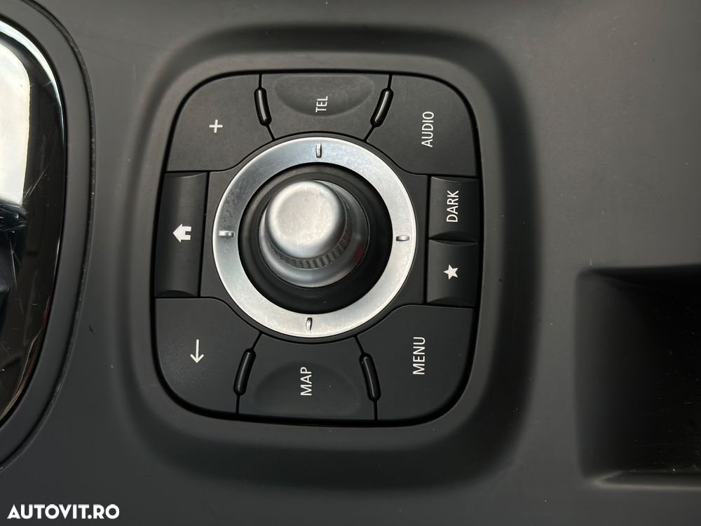 Renault Megane ENERGY dCi 110 EDC LIMITED - 28