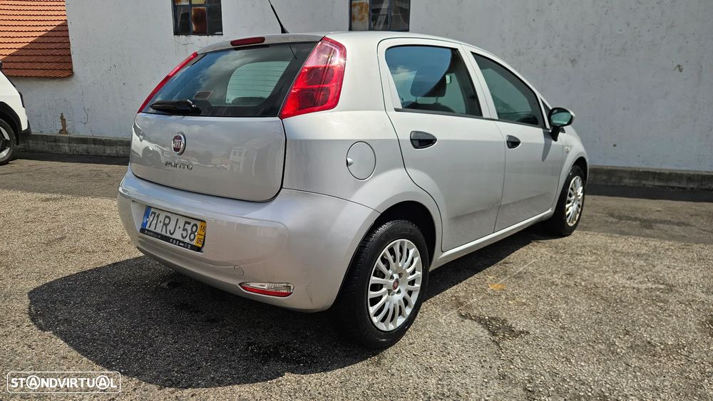 Fiat Punto 1.2 Lounge S&S - 5