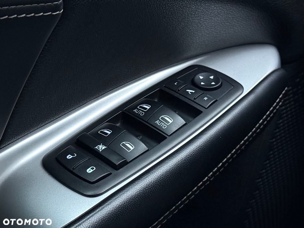 Fiat Freemont 2.0 Multijet Lounge AWD - 31