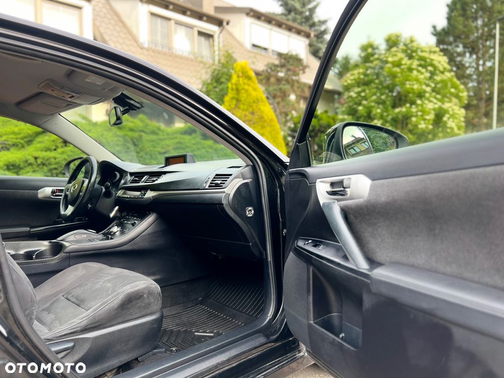 Lexus CT Limited Edition - 18