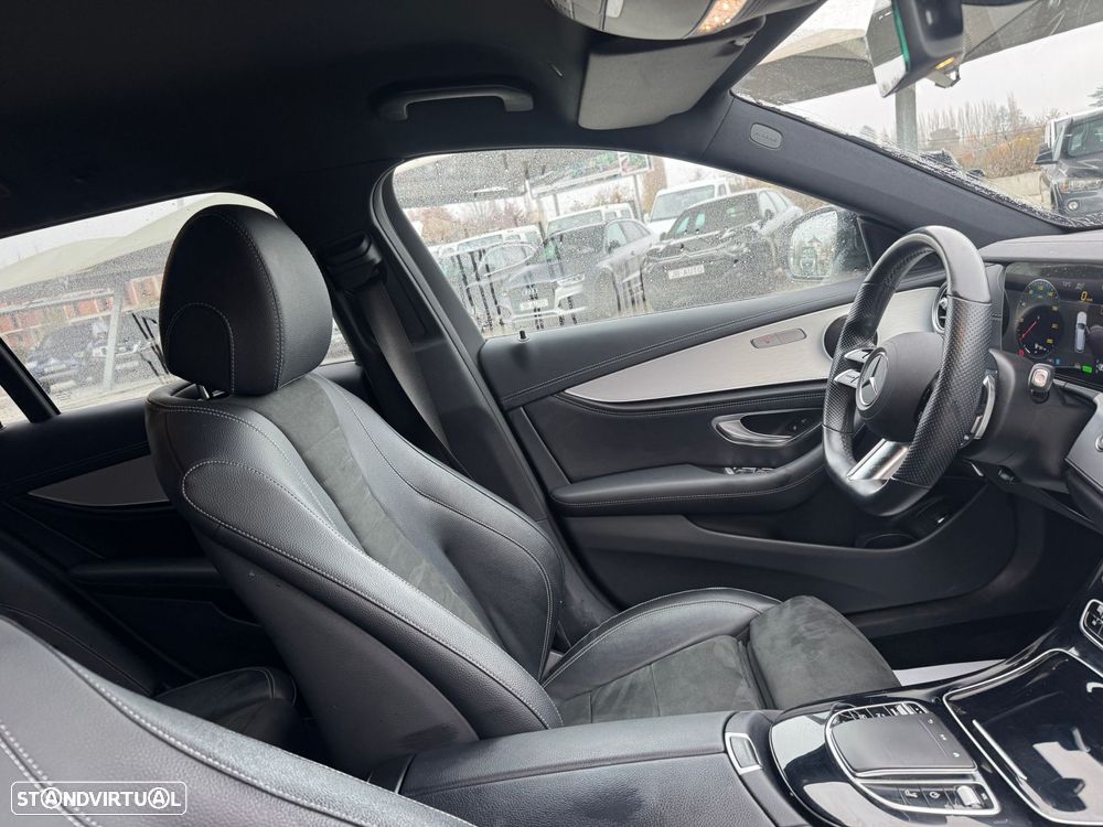 Mercedes-Benz E 300 de AMG Line - 11