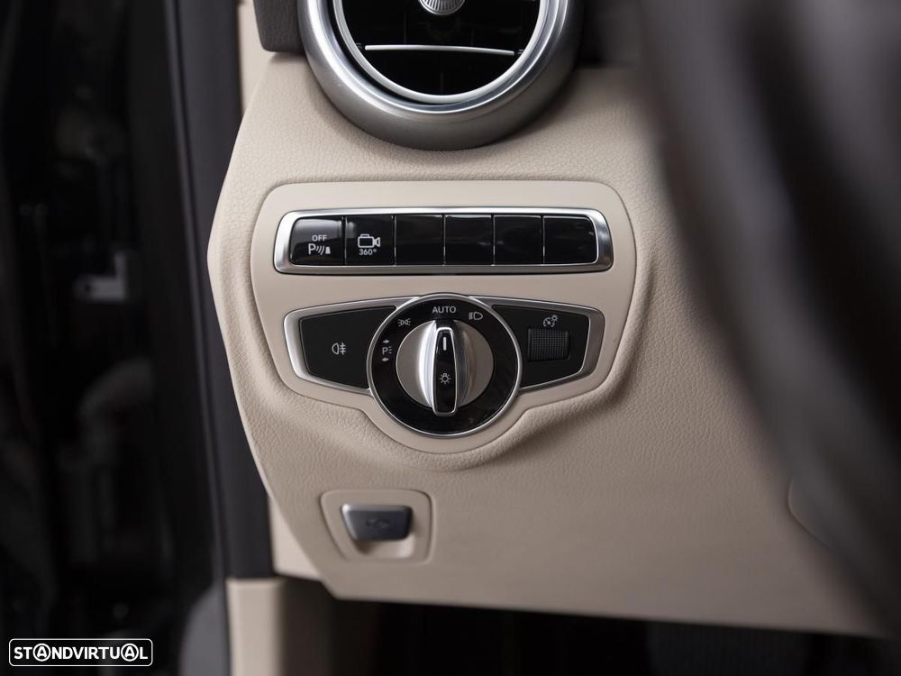 Mercedes-Benz GLC 250 - 19