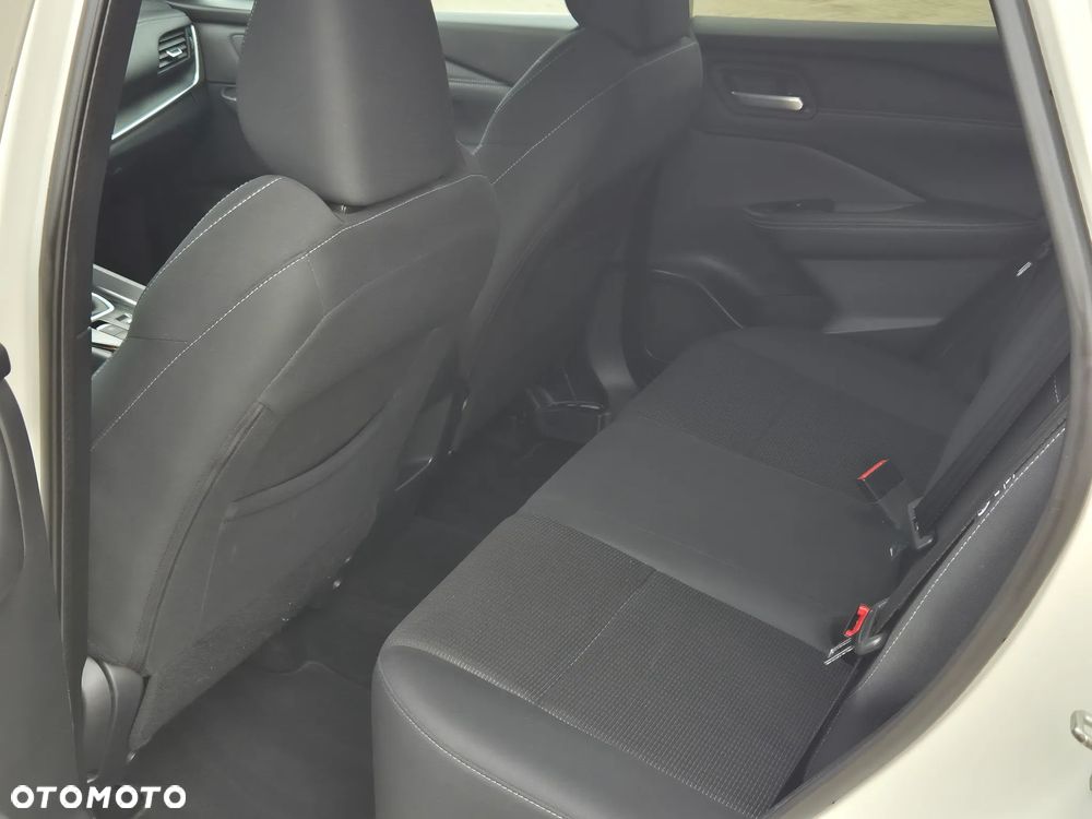 Nissan Qashqai 1.3 DIG-T Tekna - 17